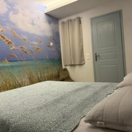 αρέθουσα Jungle τριάρι 65τμ. *